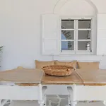 Anthemion Paros - & *